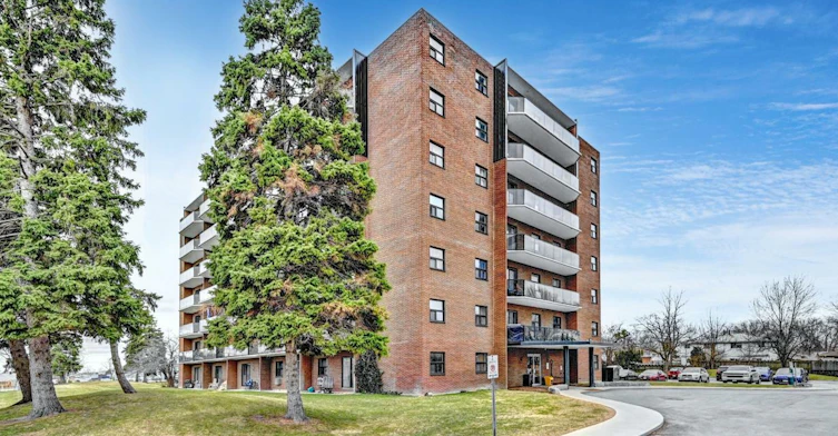 275 Finch Drive, Sarnia, ON, N7S 5A2 - 3