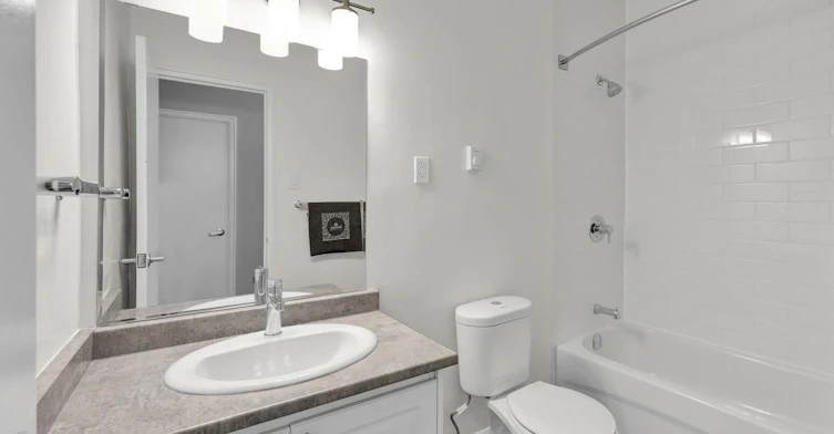 369 London Road, Sarnia, ON, N7T 4W4 - 13