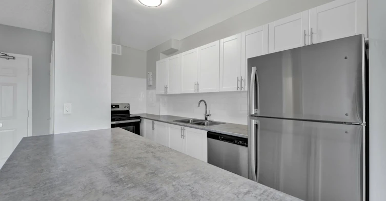 369 London Road, Sarnia, ON, N7T 4W4 - 8