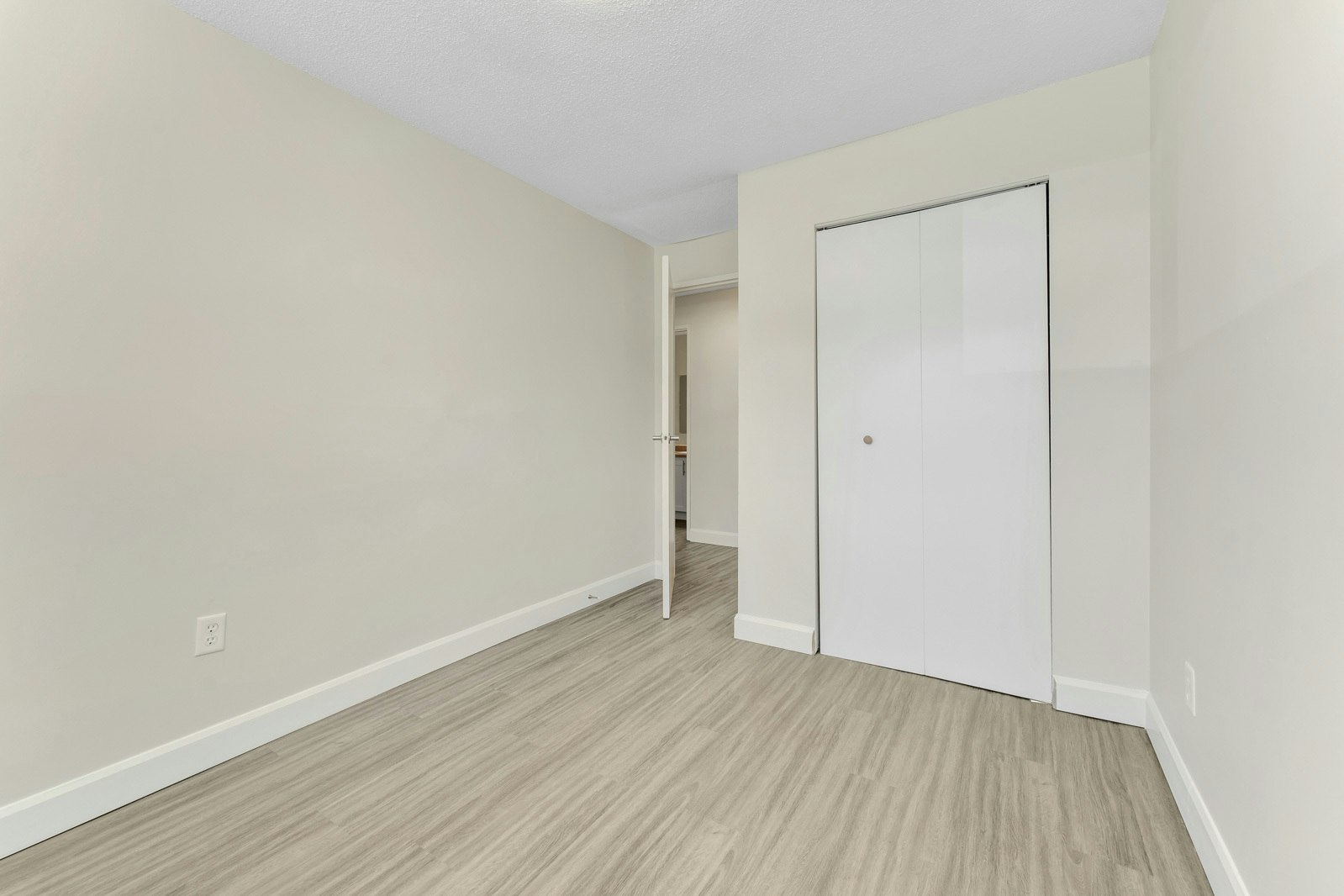 311-99 Thomas Street, Kingston, ON, K7K 2E2 - 15