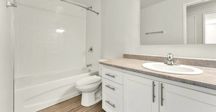 99 Thomas Street, Kingston, ON, K7K 2E2 - 18