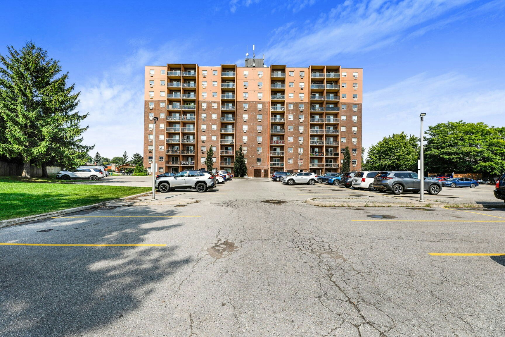 301-104 Confederation Drive, St. Thomas, ON, N5P 3P4 - 3