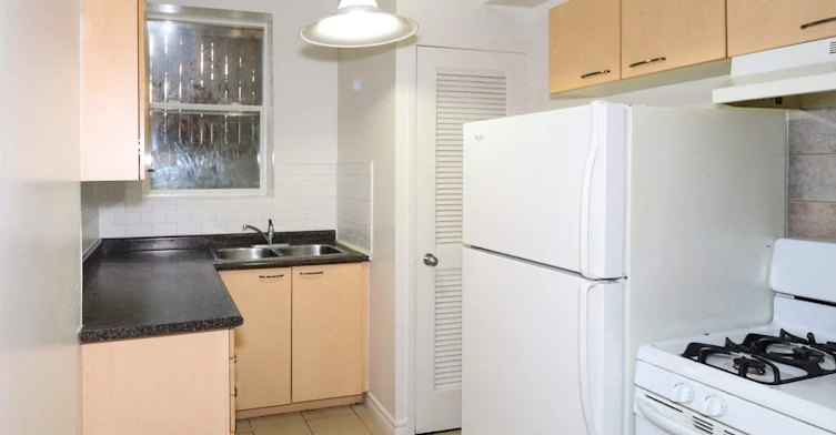 414 Jarvis Street, Toronto, ON, M4Y 3C2 - 9