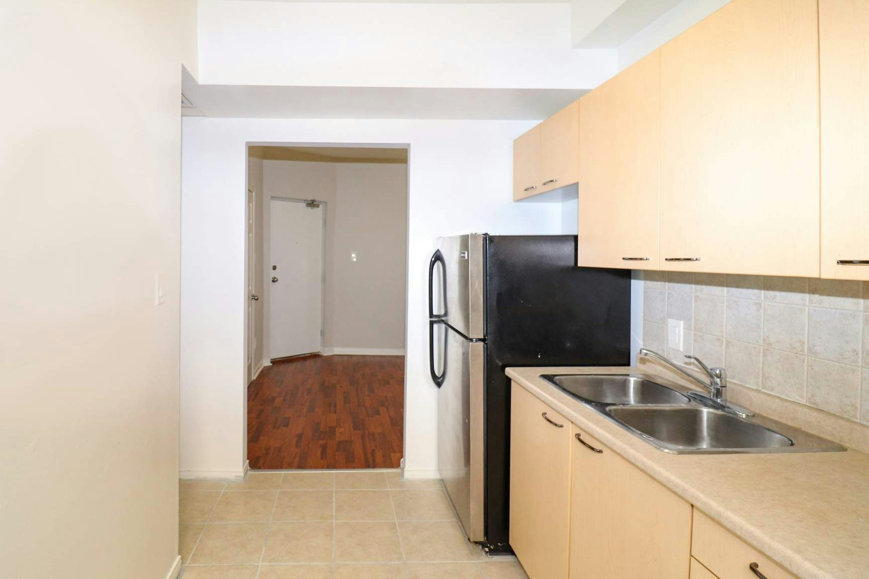 414 Jarvis Street, Toronto, ON, M4Y 3C2 - 5