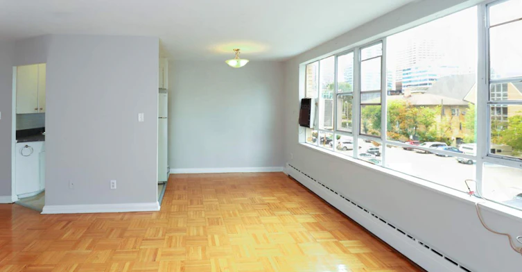 77 Erskine Avenue, Toronto, ON, M4P 1Y5 - 10