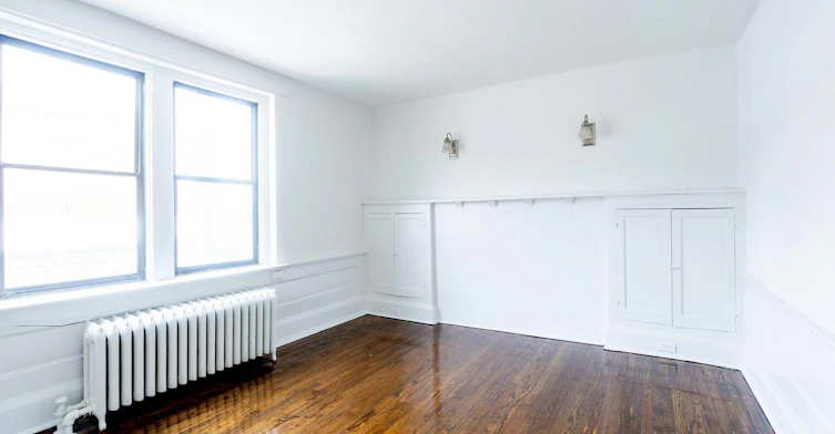 2 12kingston Road, Toronto, ON, M4L 1S4 - 26