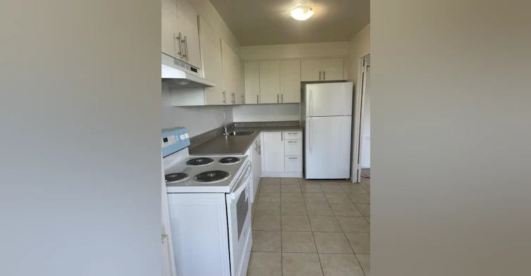 2255 Weston Road, Toronto, ON, M9N 1Y5 - 4