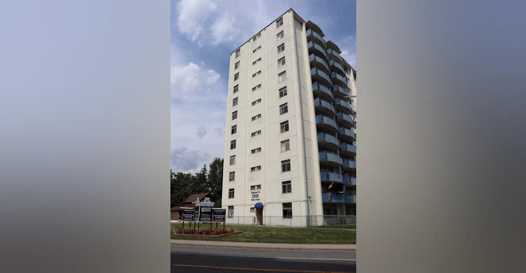 2255 Weston Road, Toronto, ON, M9N 1Y5 - 13