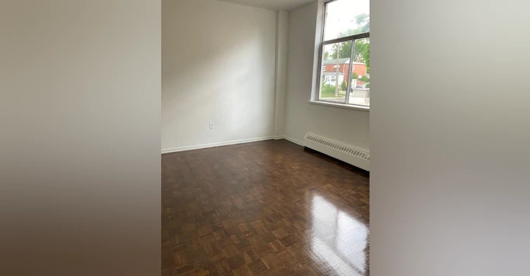2255 Weston Road, Toronto, ON, M9N 1Y5 - 7