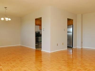 108-1524 Lawrence Avenue West, Toronto, ON, M6L 1B7 - 9