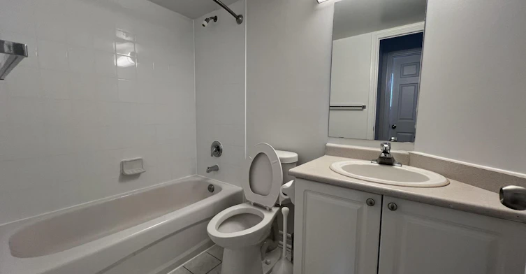 1407 Dupont Street, Toronto, ON, M6H 4J7 - 6