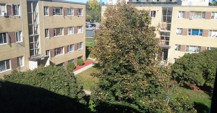 799 Robinson Street, Burlington, ON, L7R 1Z2