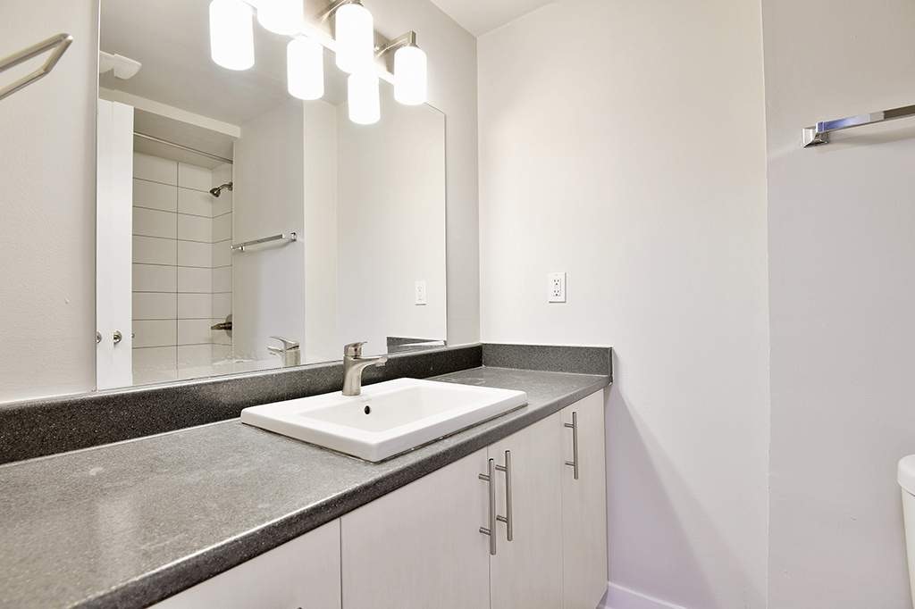 47 Deerfield Drive, Ottawa, ON, K2G 3R7 - 8
