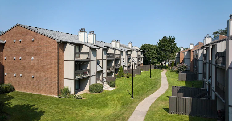 2869 Battleford Road, Mississauga, ON, L5N 2S6 - 16