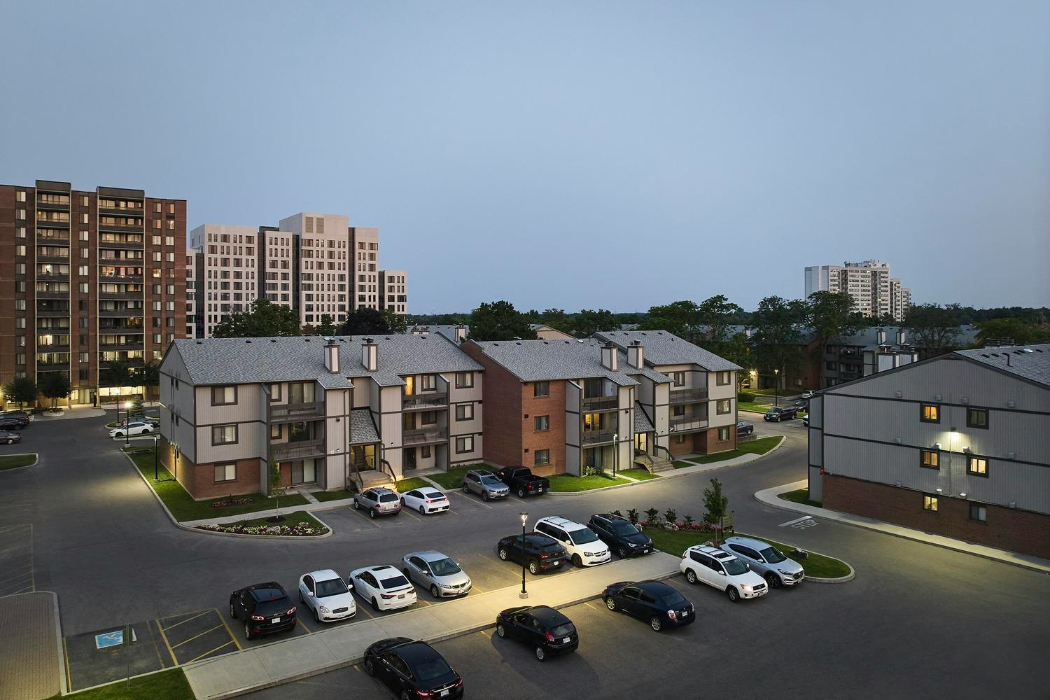 2869 Battleford Road, Mississauga, ON, L5N 2S6 - 9