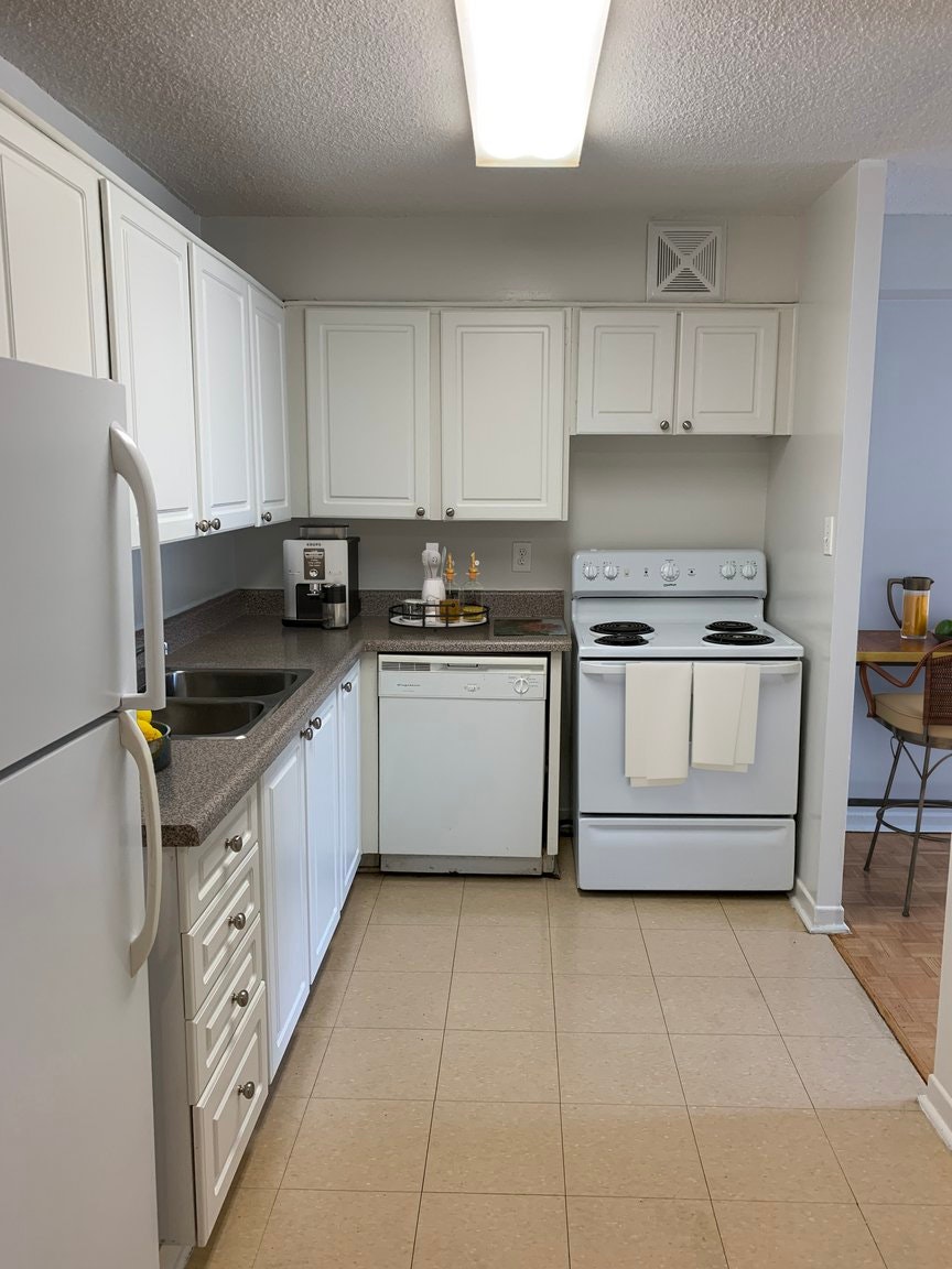 1477 Mississauga Valley Boulevard, Mississauga, ON, L5A 3Y4 - 5