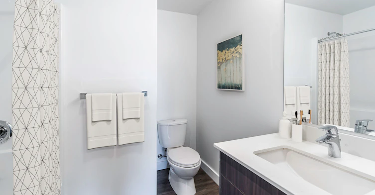 2 Watkiss Way, View Royal, BC, V8Z 0E6 - 7