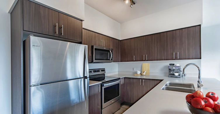 2 Watkiss Way, View Royal, BC, V8Z 0E6 - 6