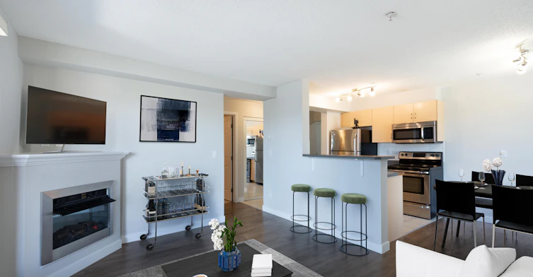 10411 105th Avenue, Edmonton, AB, T5H 4R8 - 3