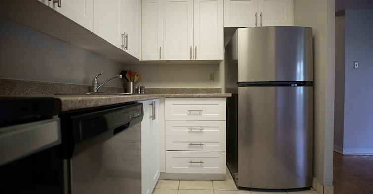 30 Elm Drive E, Mississauga, ON, L5A 4C3 - 6