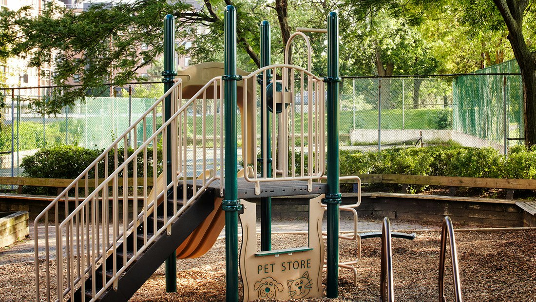 935 Dundas Street E, Mississauga, ON, L4Y 4B7 - 10