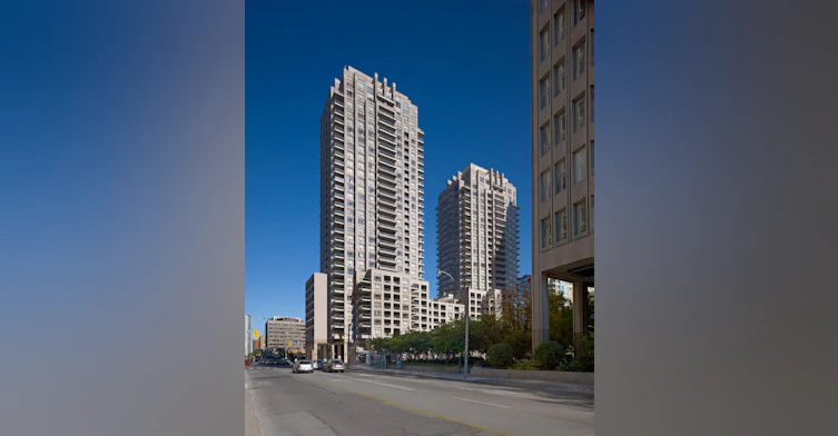 925 Bay Street, Toronto, ON, M5S 3L4 - 2