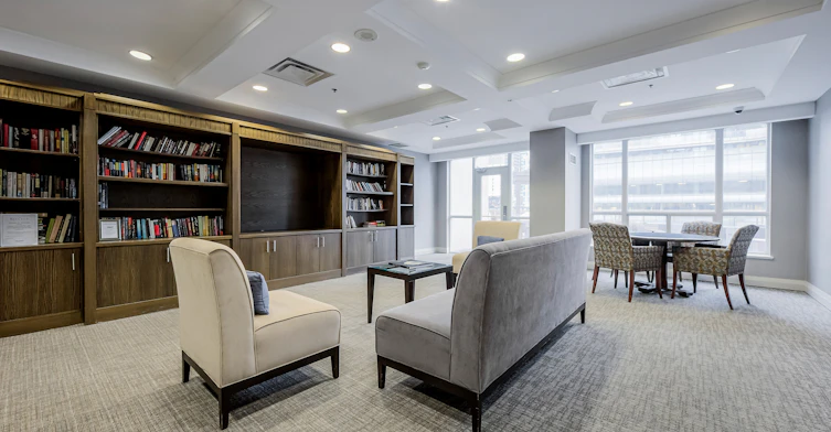 925 Bay Street, Toronto, ON, M5S 3L4 - 8