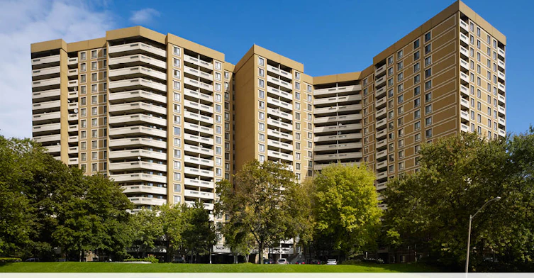 3665 Arista Way, Mississauga, ON, L5A 4A3 - 2