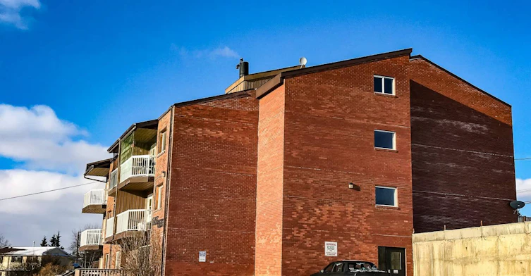 601 100a Avenue, Dawson Creek, BC, V1G 1X8 - 8