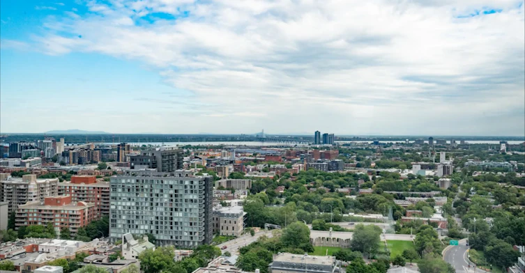1625 De Maisonneuve Boulevard O, Montréal, QC, H3H 2N4 - 33