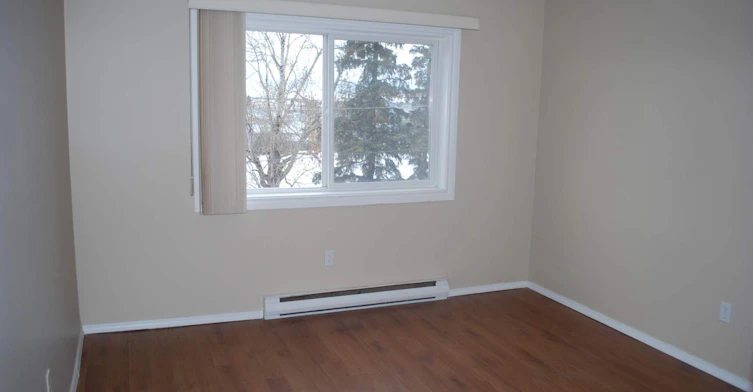 10109 13th Street, Dawson Creek, BC, V1G 4R4 - 10