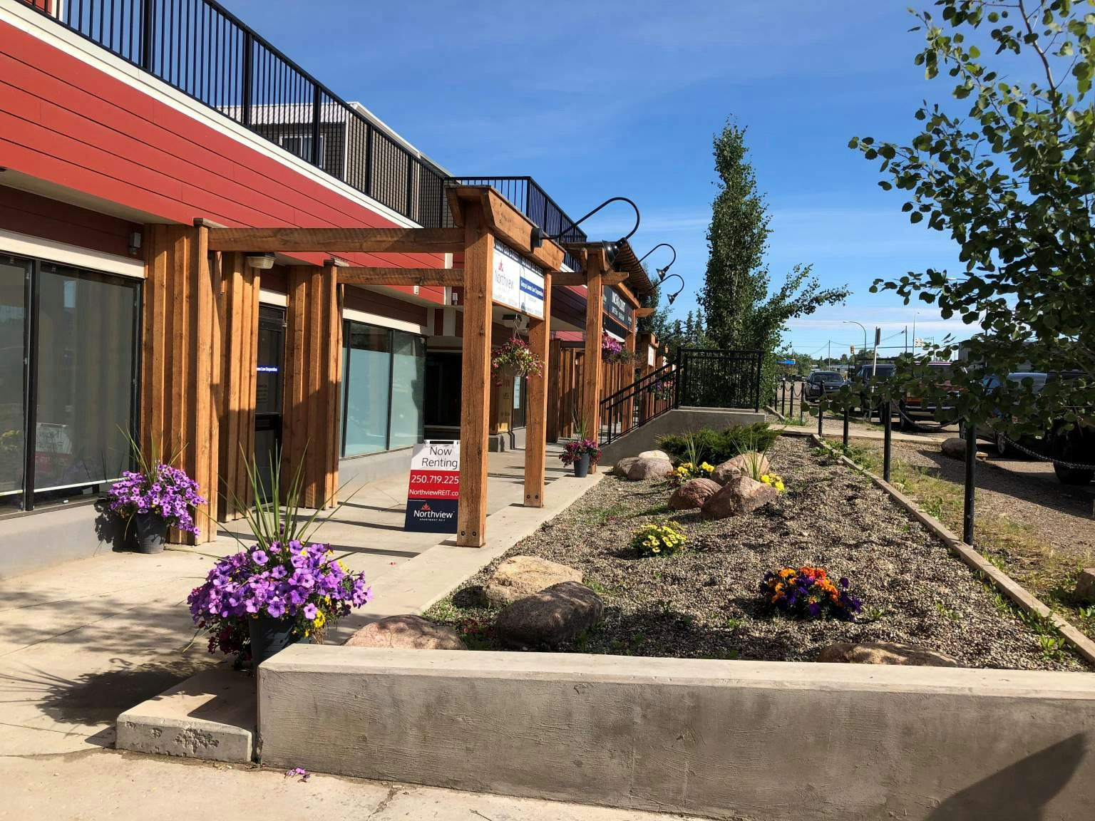 10109 13th Street, Dawson Creek, BC, V1G 4R4 - 3