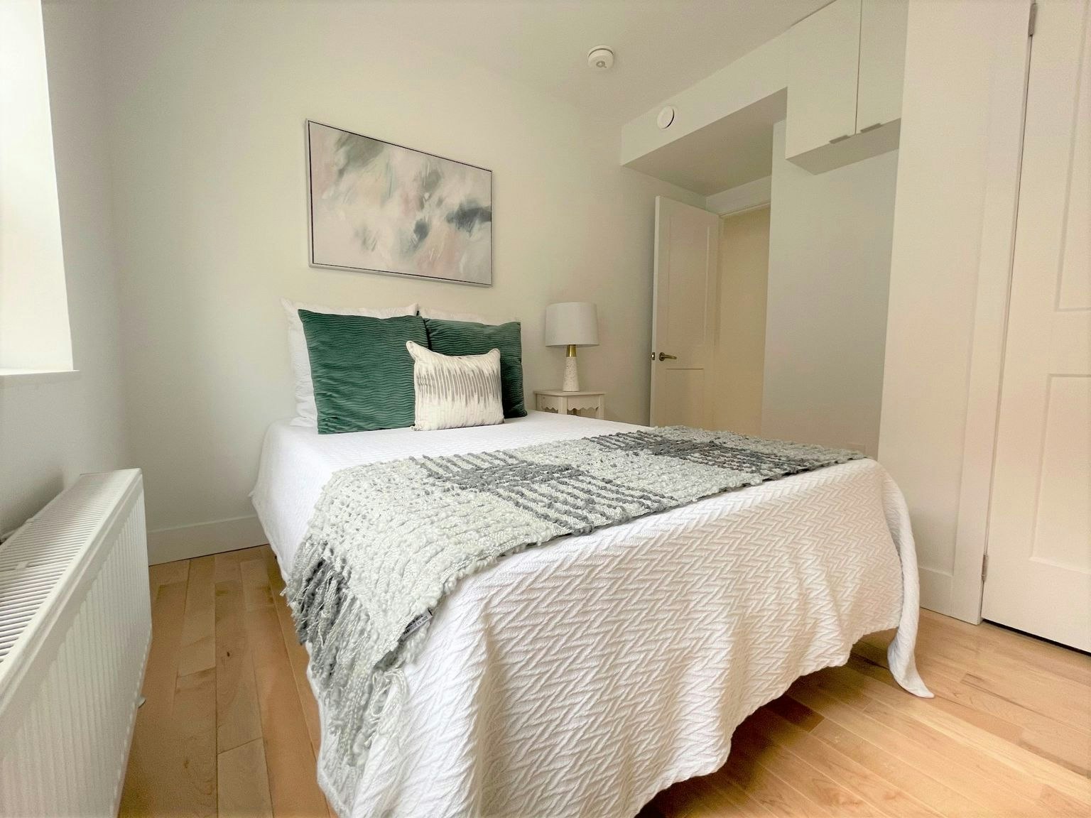 8 Castleton Avenue, Toronto, ON, M6N 3Z5 - 13