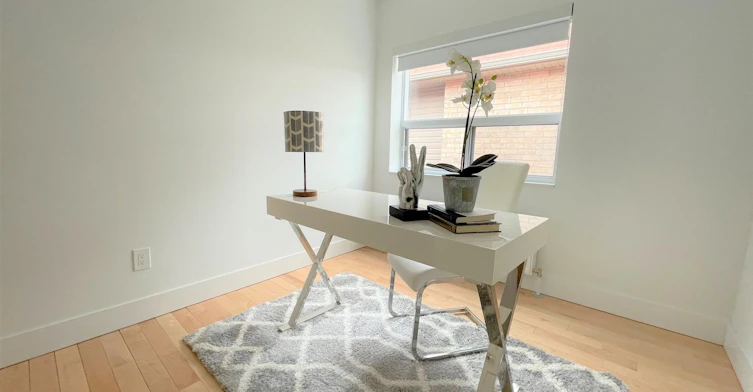8 Castleton Avenue, Toronto, ON, M6N 3Z5 - 17