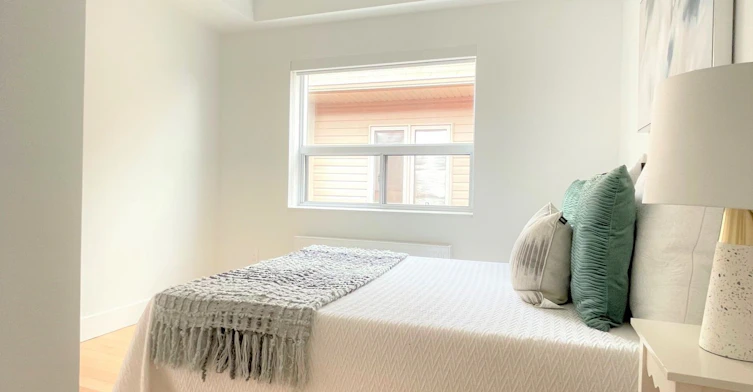 8 Castleton Avenue, Toronto, ON, M6N 3Z5 - 15
