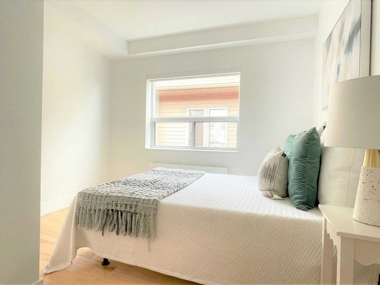 8 Castleton Avenue, Toronto, ON, M6N 3Z5 - 15