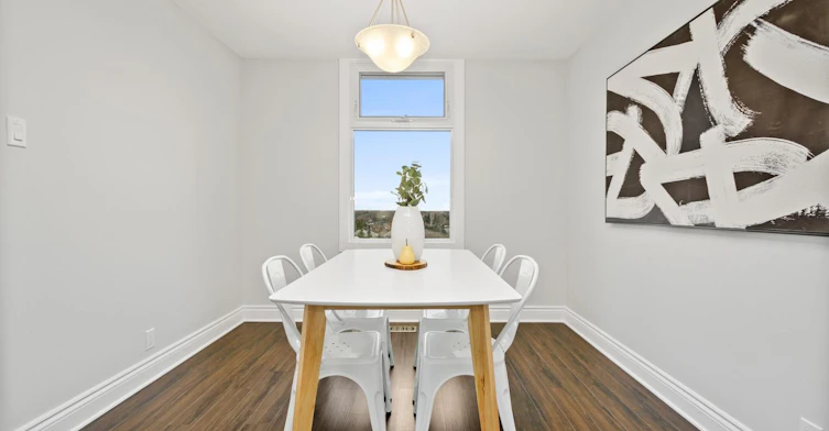 0401-90 Woodridge Crescent, Ottawa, ON, K2B 7T1 - 2