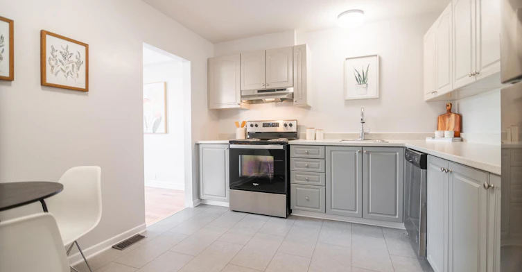 128W13-98 Woodridge Crescent, Ottawa, ON, K2B 7T1 - 6