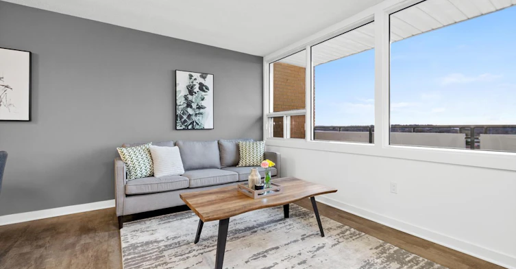 58 Bayshore Drive, Ottawa, ON, K2B 6M7 - 6