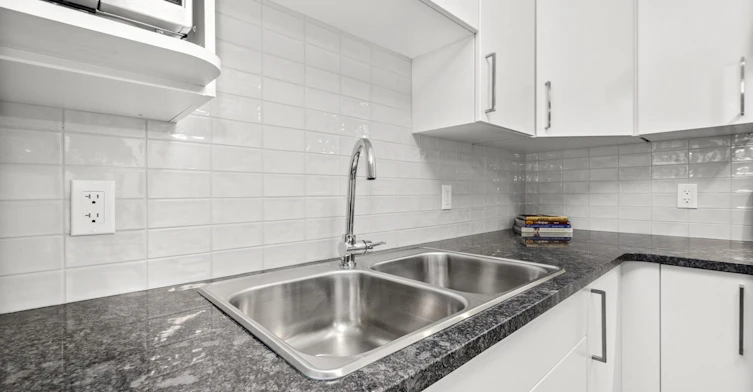 58 Bayshore Drive, Ottawa, ON, K2B 6M7 - 10