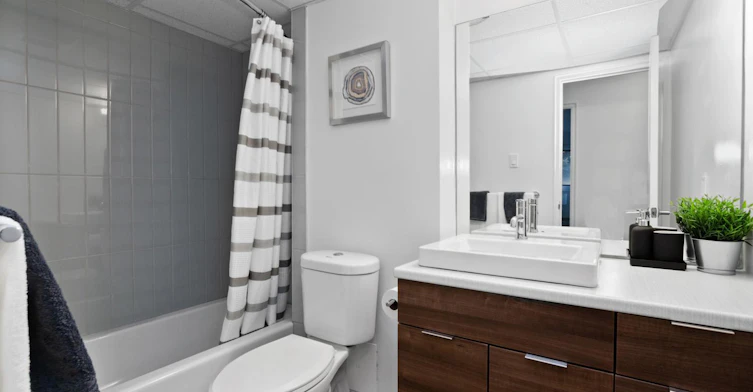 58 Bayshore Drive, Ottawa, ON, K2B 6M7 - 3