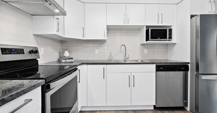 58 Bayshore Drive, Ottawa, ON, K2B 6M7 - 12