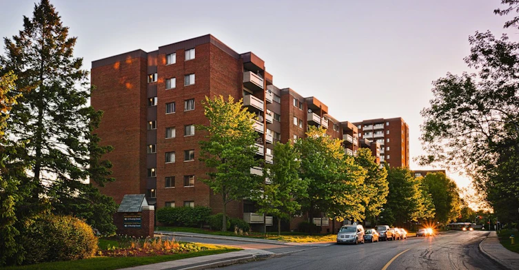 220 Woodridge Crescent, Ottawa, ON, K2B 8G1 - 12