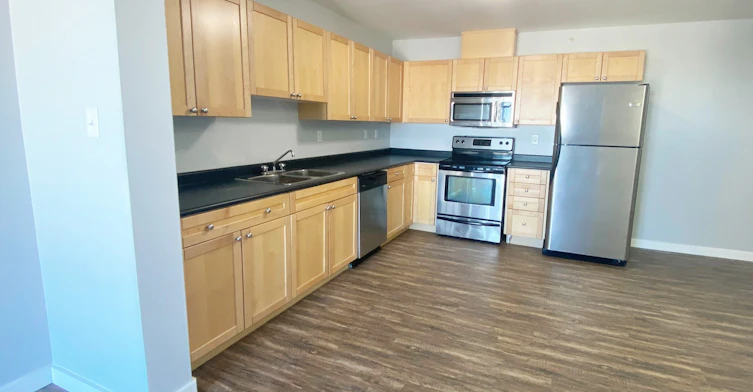 8924 100th Avenue, Fort St. John, BC, V1J 1X2 - 4
