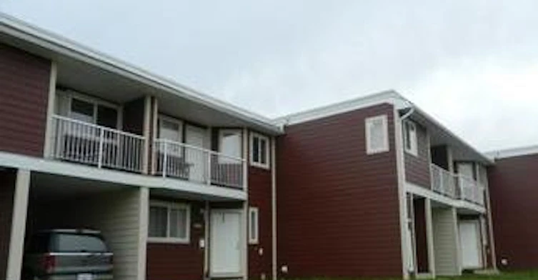 9915 108 Avenue, Fort St. John, BC, V1J 4W8 - 2