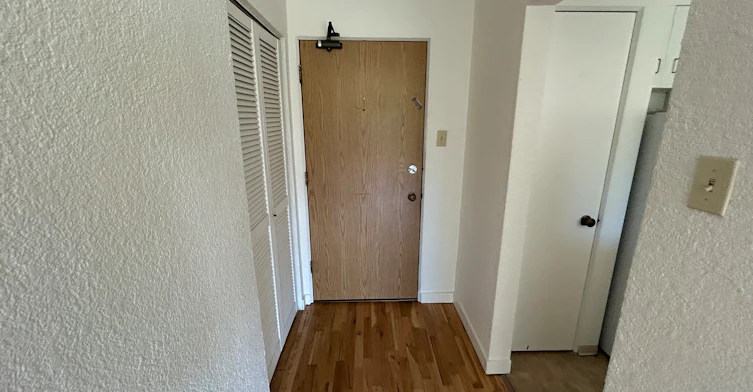 103-1947 West 7th Avenue, Vancouver, BC, V6J 1T2 - 5