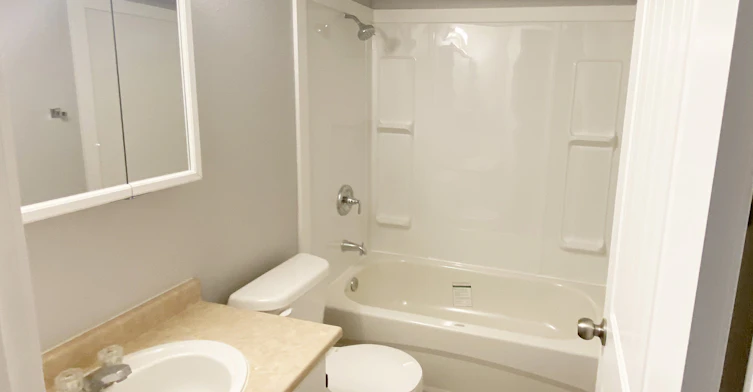 9816 N Spruce Street, Taylor, BC, V0C 2K0 - 4