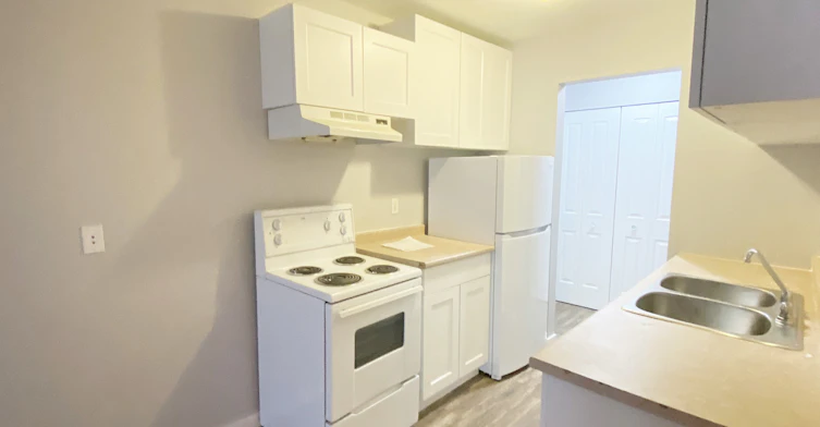 9816 N Spruce Street, Taylor, BC, V0C 2K0