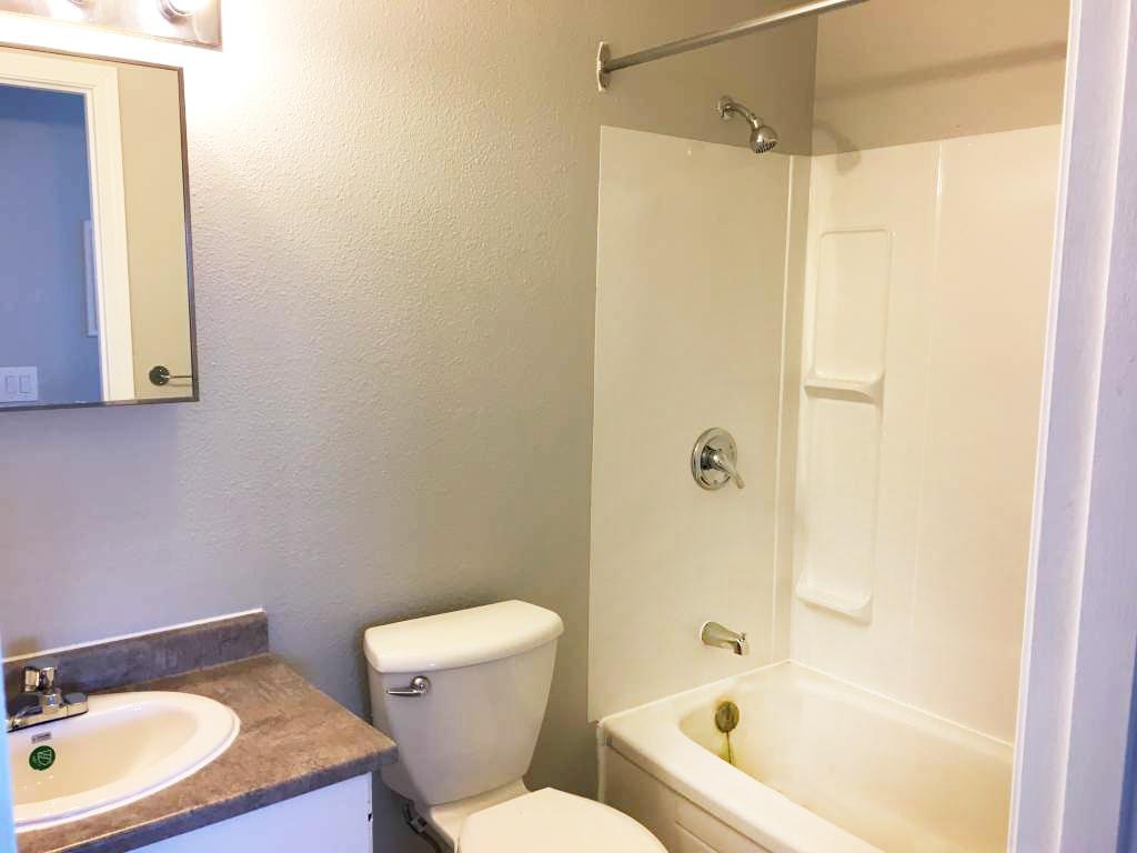 10524 102 Street, Taylor, BC, V0C 2K0 - 5