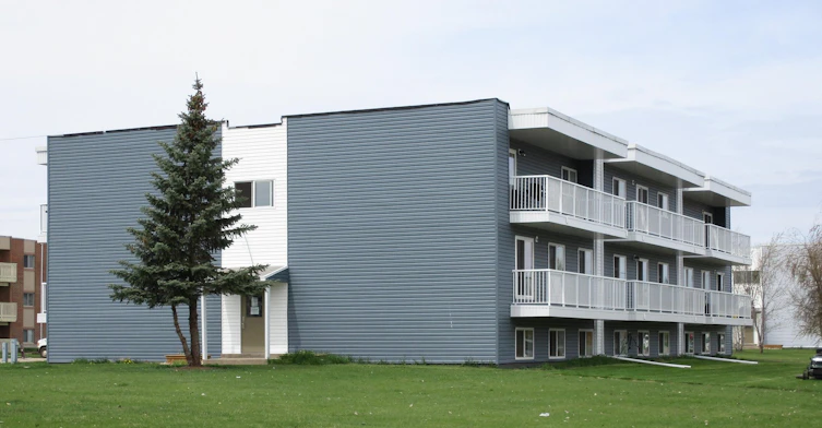 4510 42nd Street, Bonnyville Town, AB, T9N 1K4 - 3